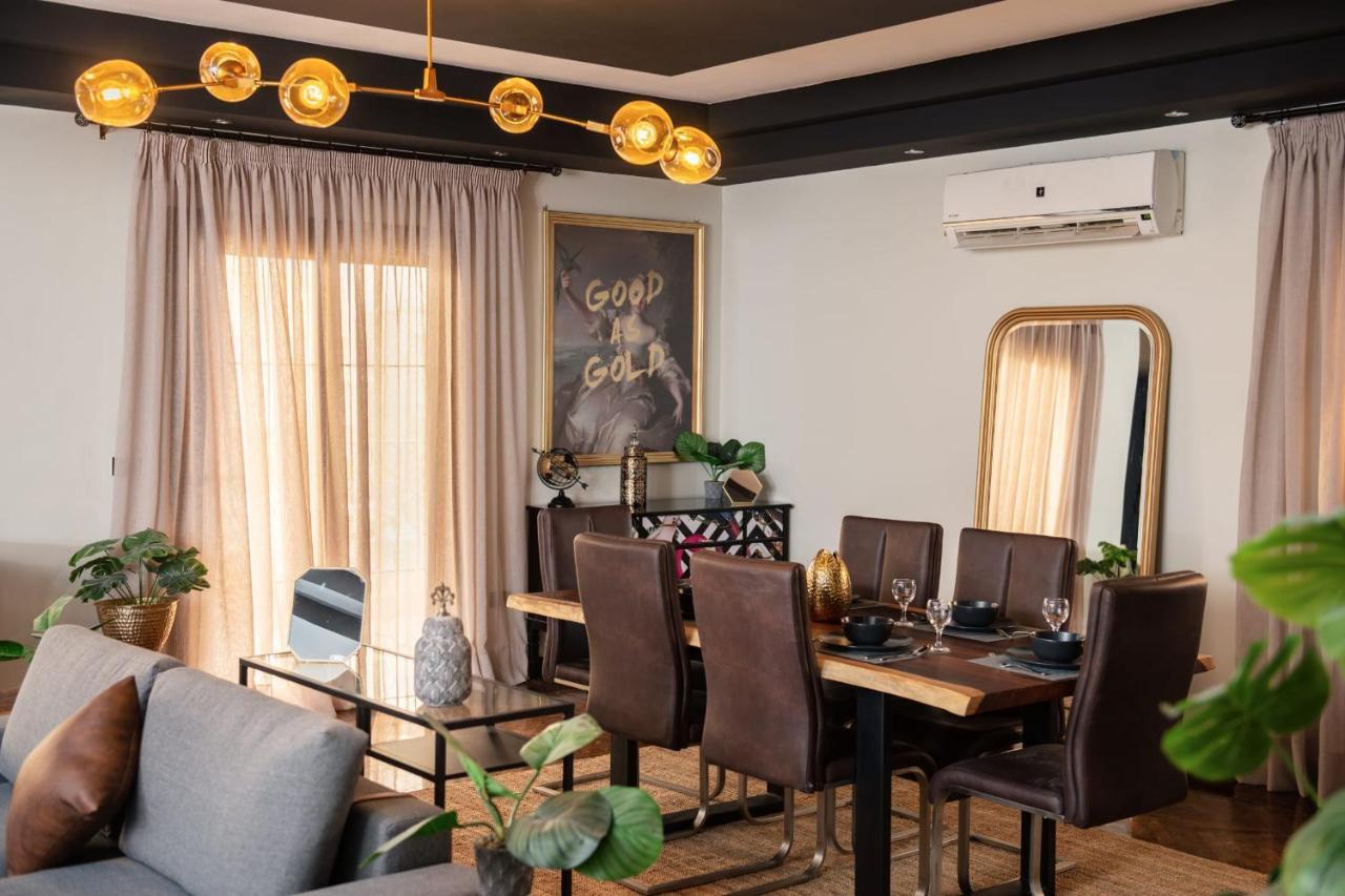 The Bold Parisian House - Steps From The Best Mall In 카이로 외부 사진